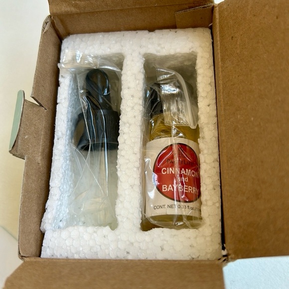 Partylite Scented Oil, Cinnamon & Bayberry - Picture 3 of 6